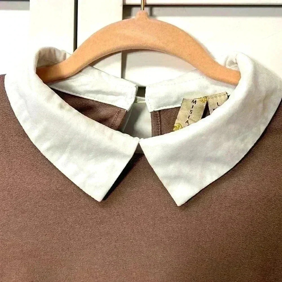 MISA Los Angeles Peter Pan Collar Swiss Dot Balloon Sleeve Top Size Large Taupe - Picture 3 of 7